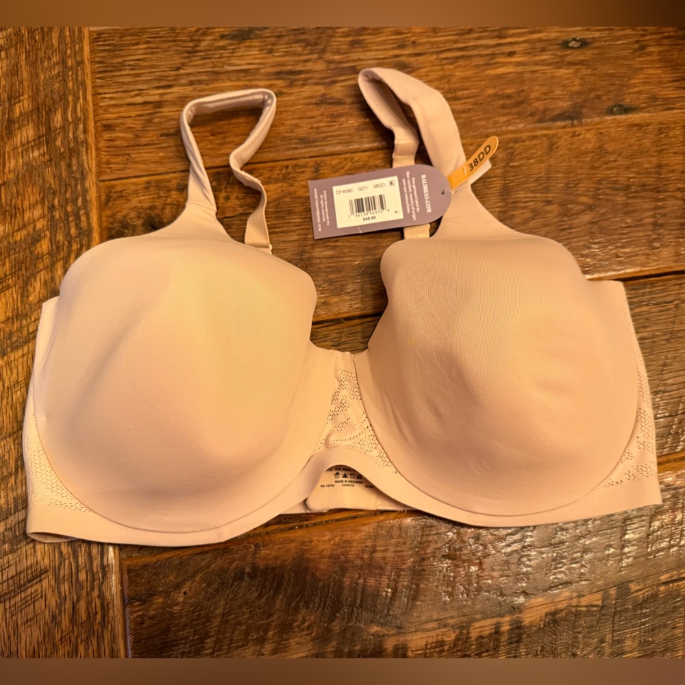 5 NEW BRAS - ONE LOW PRICE!!! in Neutral Tones